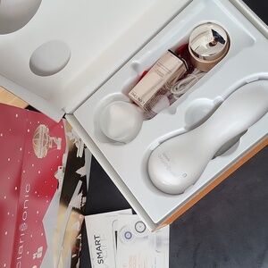 Clarisonic Smart Profile Uplift 2-in-1 Sonic Cleansing & Firming  - Lancome